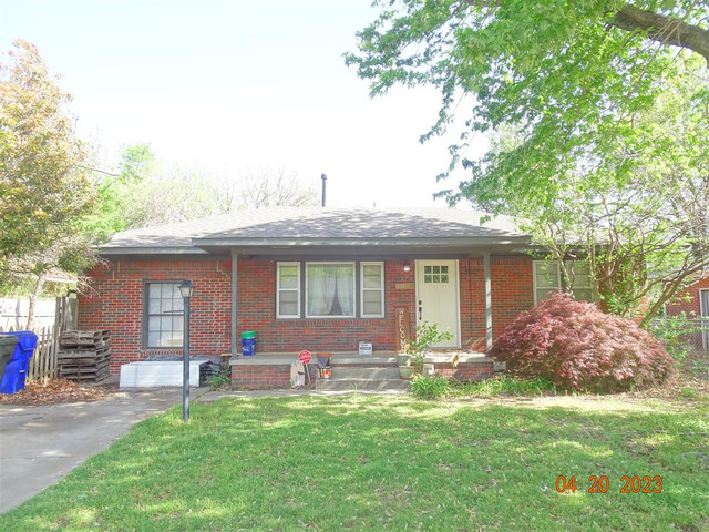 1527 Camden Way