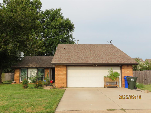804 Smalley Dr