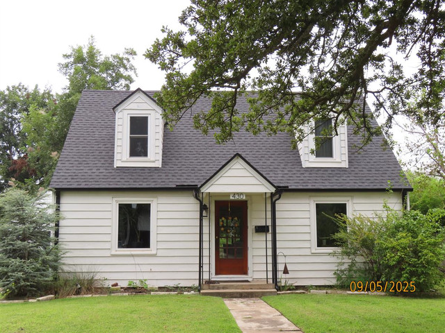 430 Iowa St