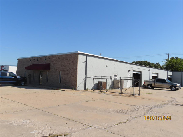 1835 Industrial Blvd