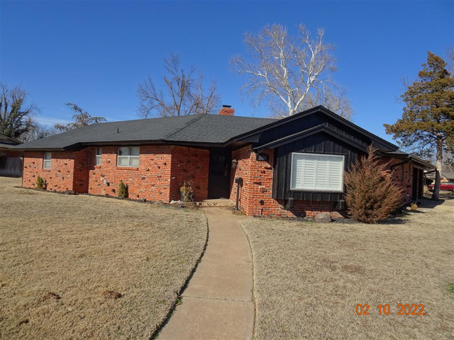 2601 Chateau Dr