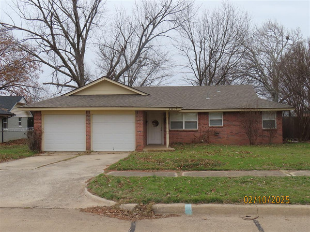 2017 Elmhurst Dr