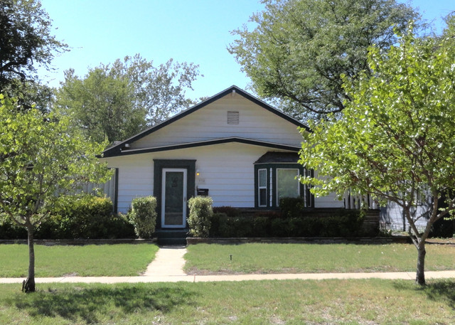 930 S Pickard Ave