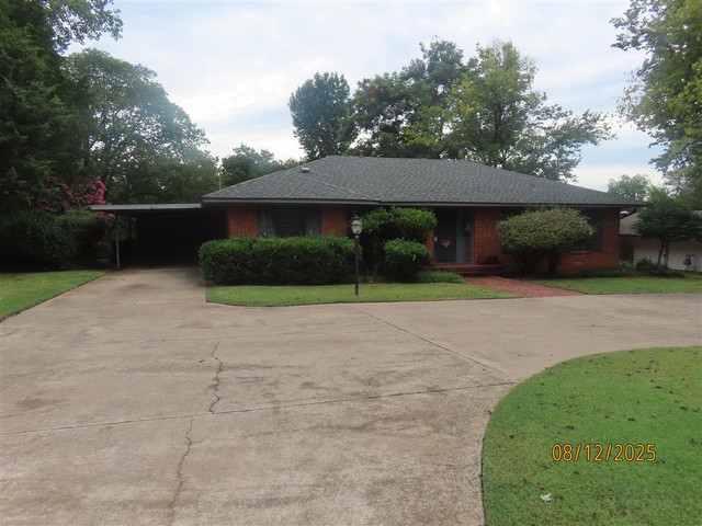 1001 S Berry Rd