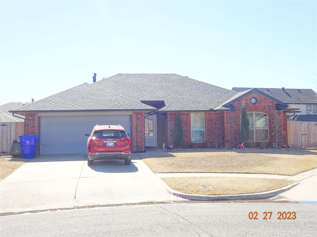 3232 Dove Hollow Ln