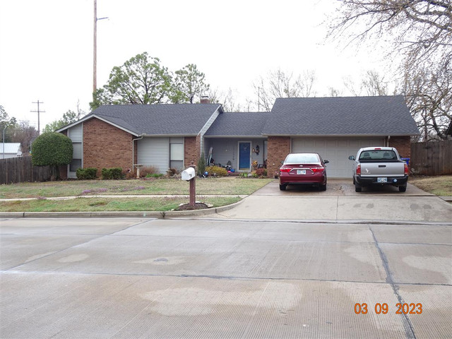3529 Rambling Oaks Dr