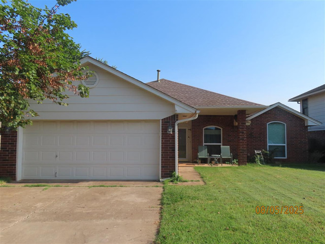 2905 Rockingham Dr