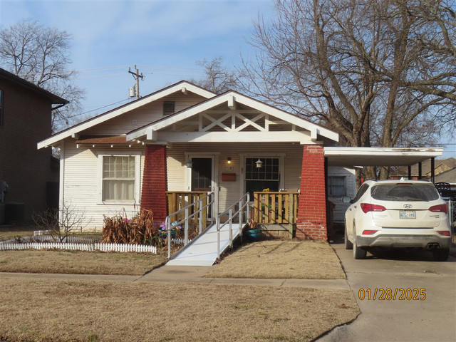 718 Monnett Ave