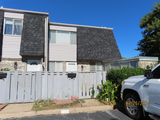 206 Jason Dr