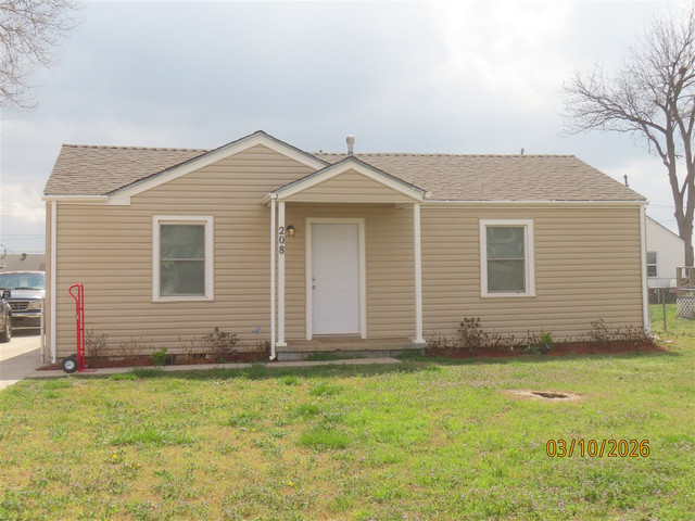 208 SE 2nd St, Unit &1/2