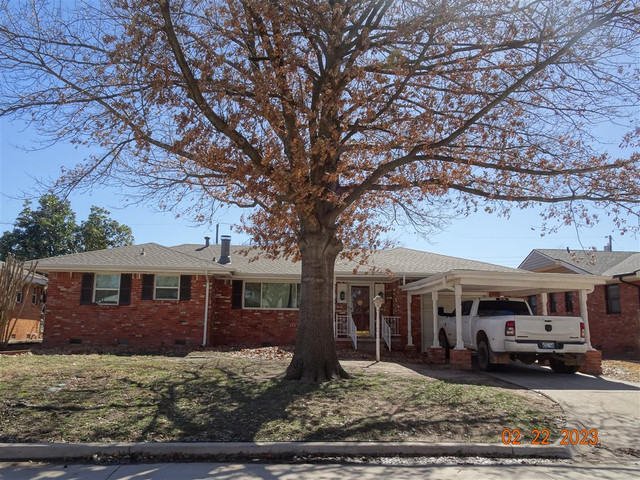 1312 Salsbury St