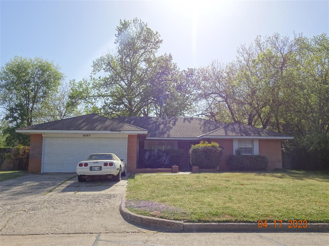 1605 Cinderella Ave