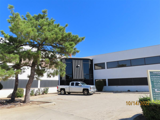 2401 Tee Cir, Unit 204