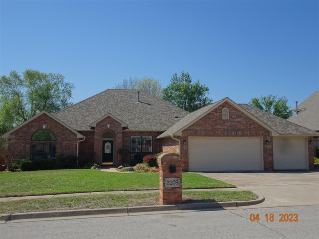 3208 Riverwalk Dr