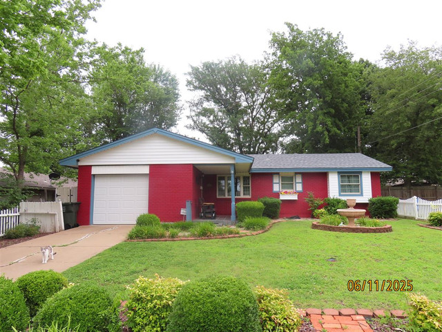 2407 Kiowa Way