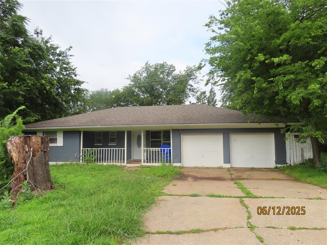 902 Quanah Parker Trl