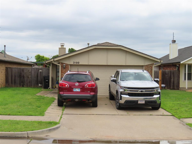 2100 Goodrich Dr