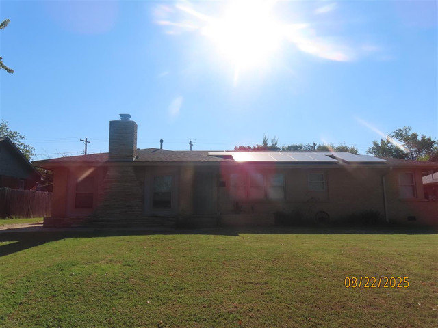 1325 Dorchester Dr