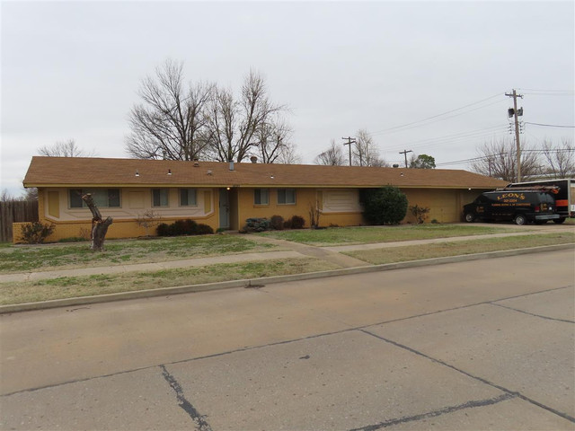 1237 Denison Dr