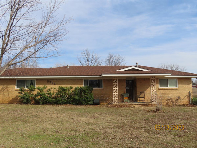 5525 Blue Lake Dr