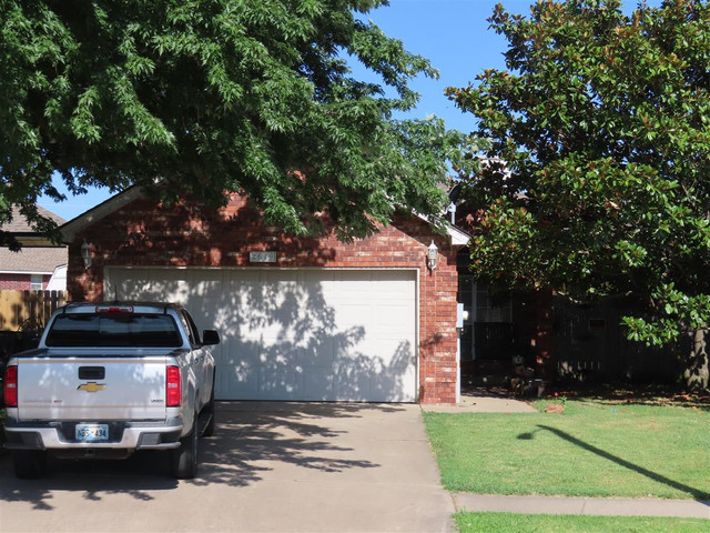 2619 Briarcliff Dr