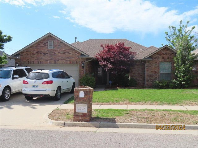 1308 SW 131st Ter