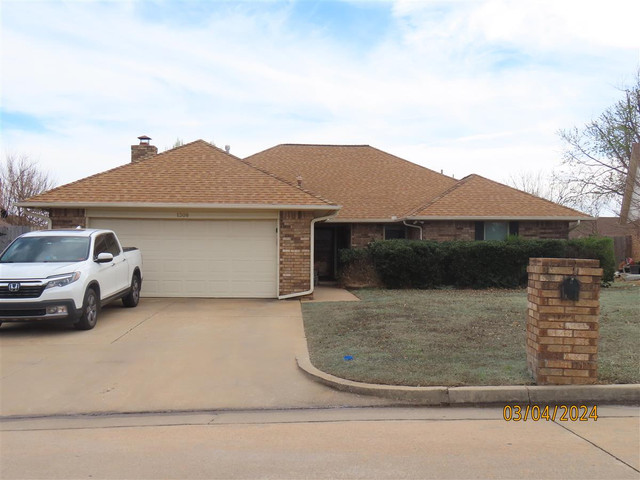 1308 SW 112th Pl