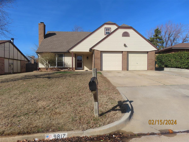 9817 Honeysuckle Rd