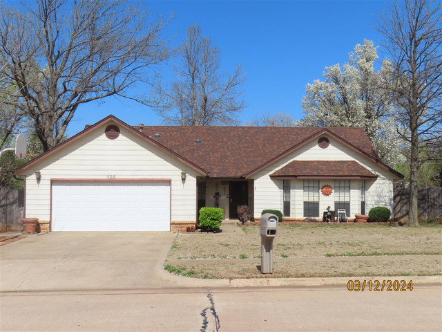 925 Pruitt Dr