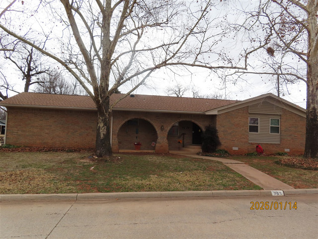 101 Oakside Dr