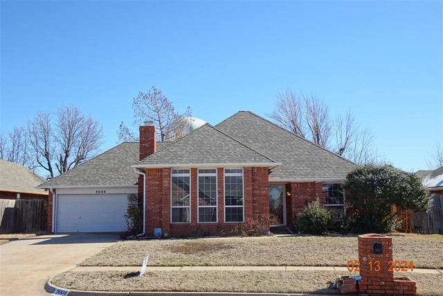 9004 Southlake Dr