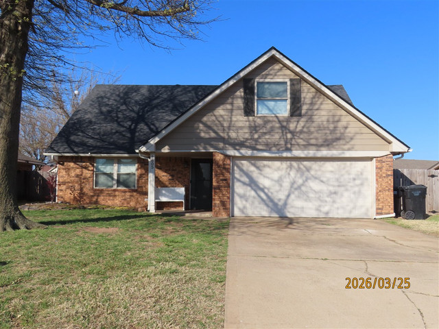 1605 Glenwood Dr