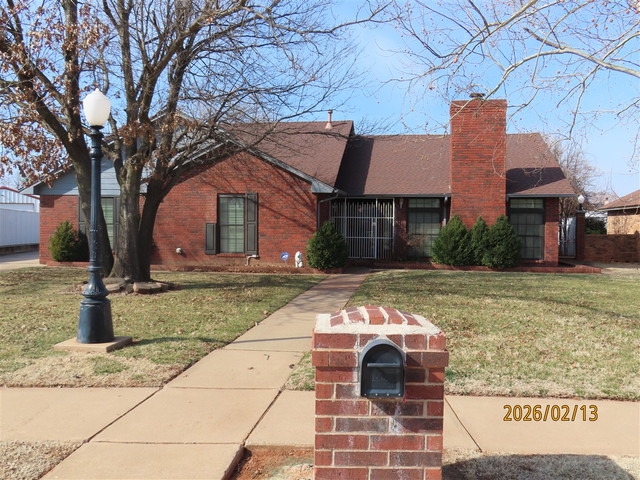 2325 East Hills Dr
