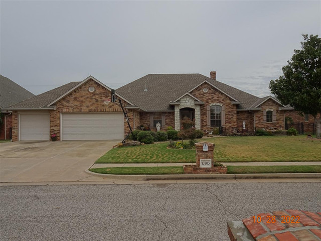 10705 Fairway Ave