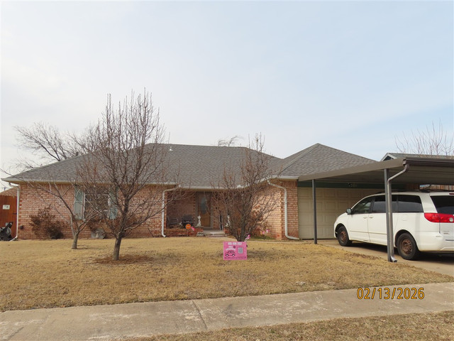 1501 Smoking Tree St