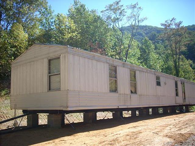 A picture of the property located at 55 COUGAR MOUNTAIN RD, FAIRVIEW NC 28730.