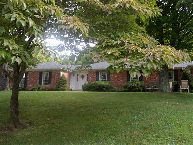 A picture of the property located at 50 KIRKPATRICK LN, FAIRVIEW NC 28730.