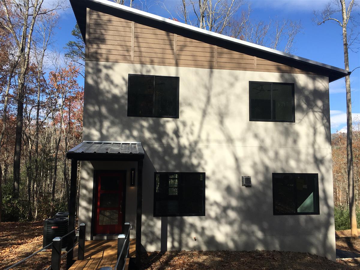 A picture of the property located at 105 GARREN SHADY WAY, FAIRVIEW NC 28730.