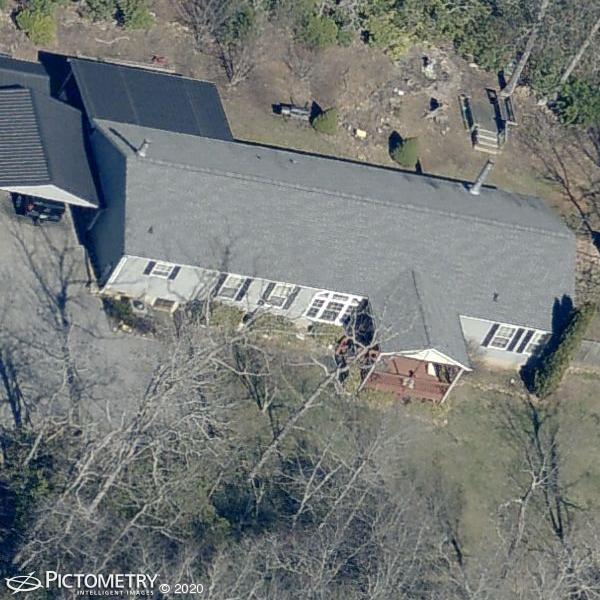 A picture of the property located at 1122 OLD FORT RD, FAIRVIEW NC 28730.
