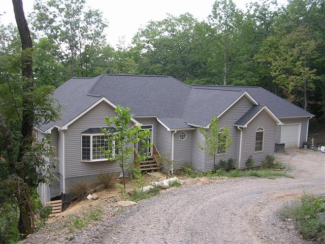 A picture of the property located at 110 SPRING MOUNTAIN RD, FAIRVIEW NC 28730.