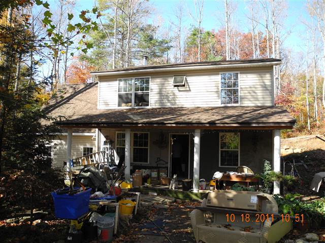 A picture of the property located at 10 BEAR TRL, FAIRVIEW NC 28730.