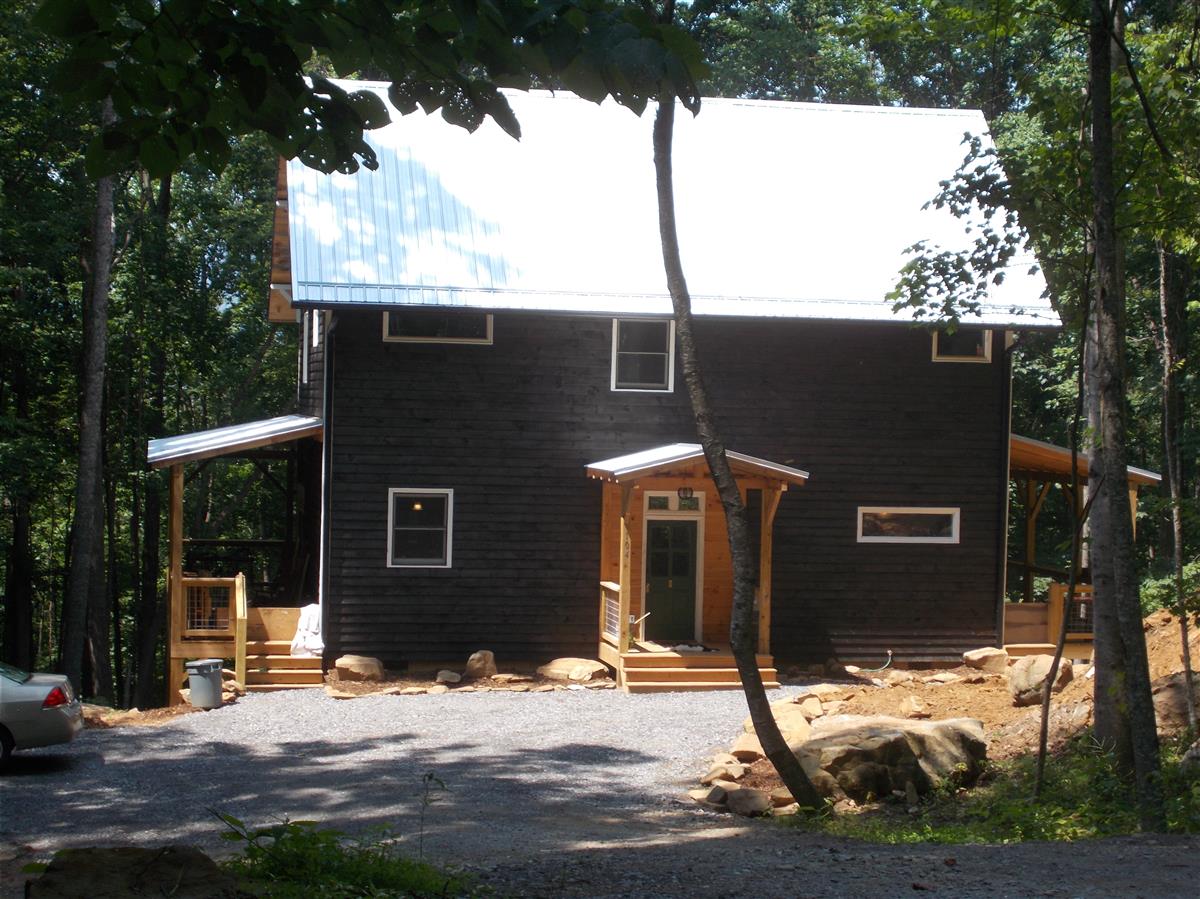 A picture of the property located at 104 ASTER RIDGE TRL, SWANNANOA NC 28778.