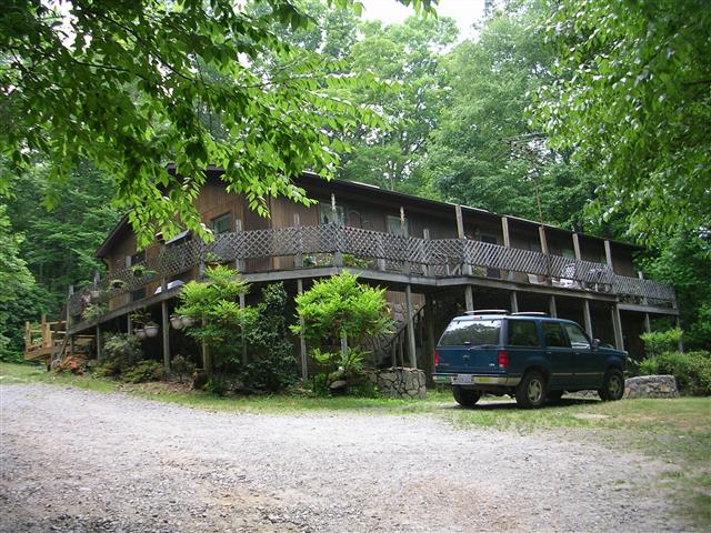 A picture of the property located at 27 LAND OF LN, SWANNANOA NC 28778.