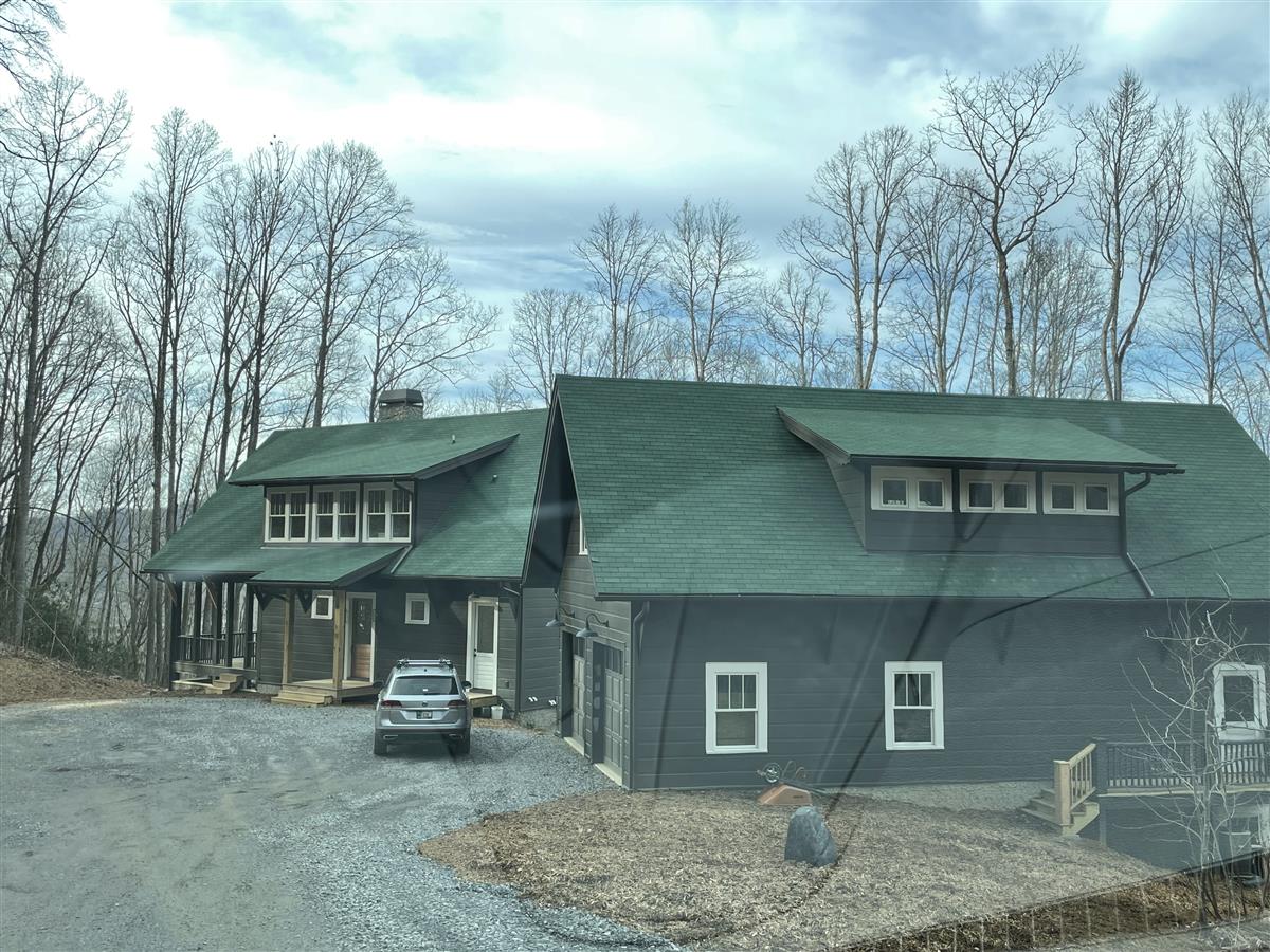 A picture of the property located at 51 SUMMIT RD UNINCORPORATED.