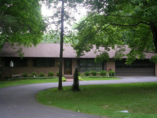 A picture of the property located at 52 LAUREL LN, BLACK MOUNTAIN NC 28711.