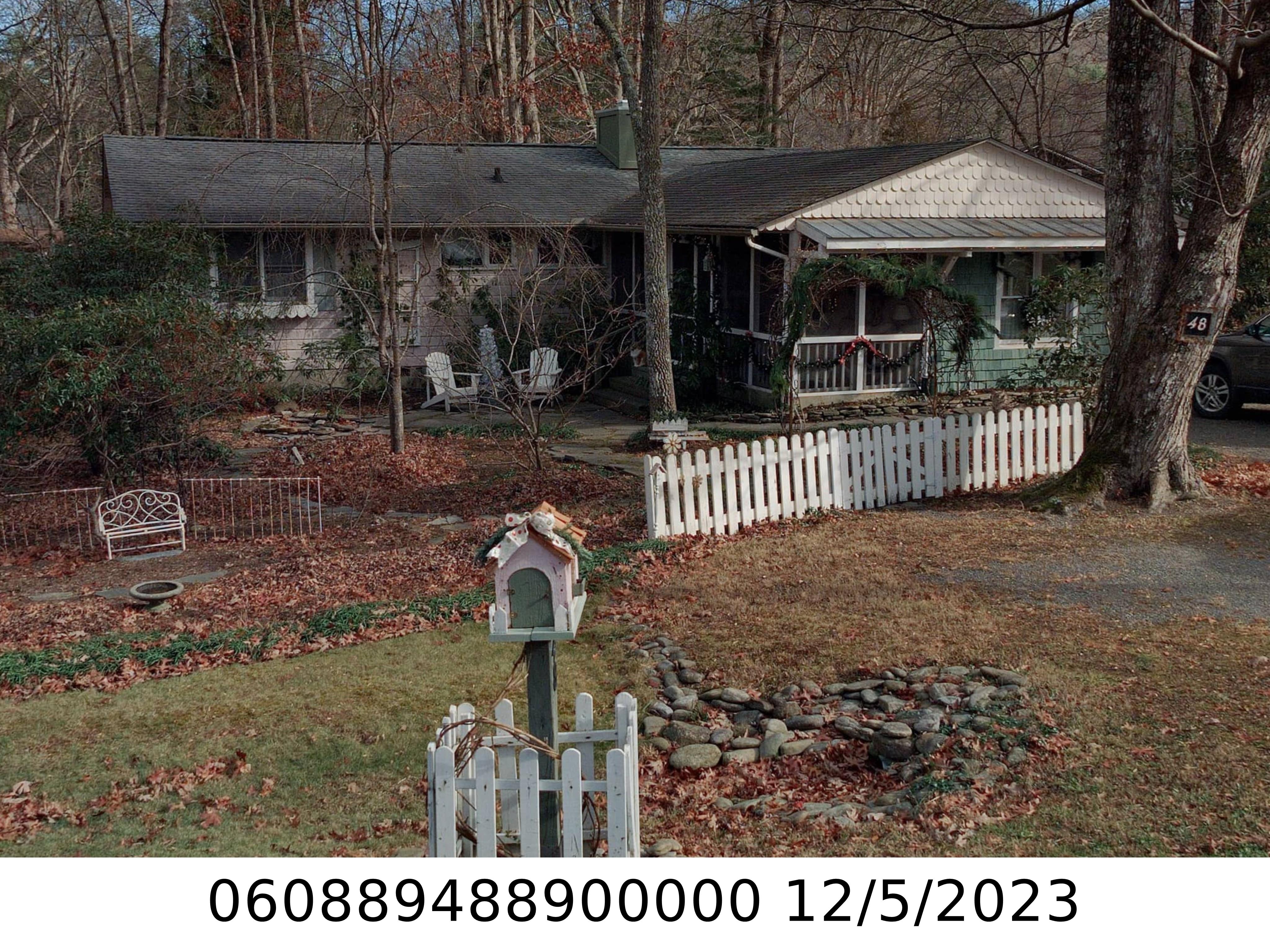 A picture of the property located at 48 LAUREL LN, BLACK MOUNTAIN NC 28711.