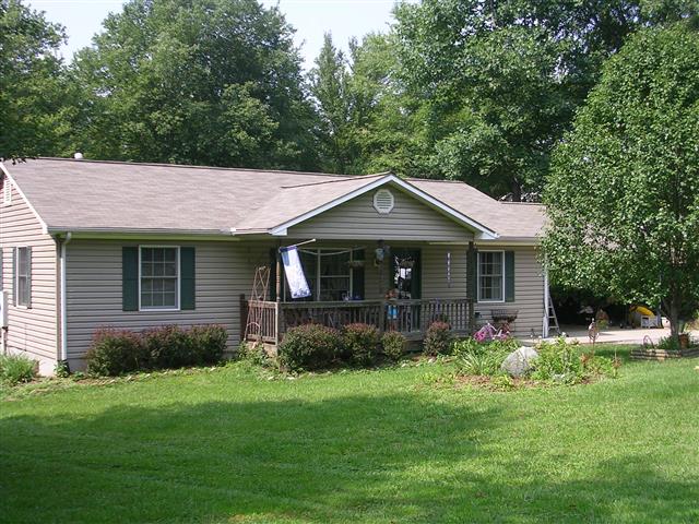 A picture of the property located at 9 WALNUT LN, SWANNANOA NC 28778.