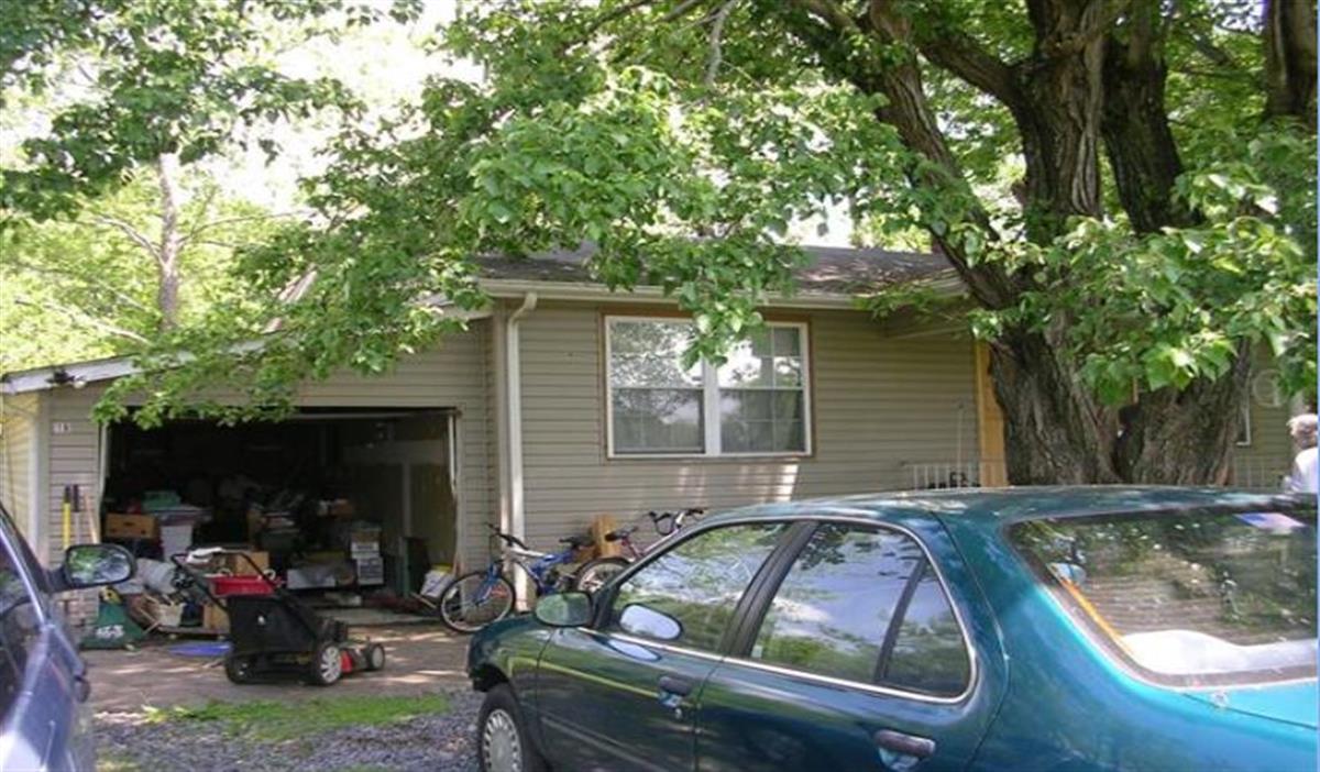 A picture of the property located at 16 E POND RD, BLACK MOUNTAIN NC 28711.