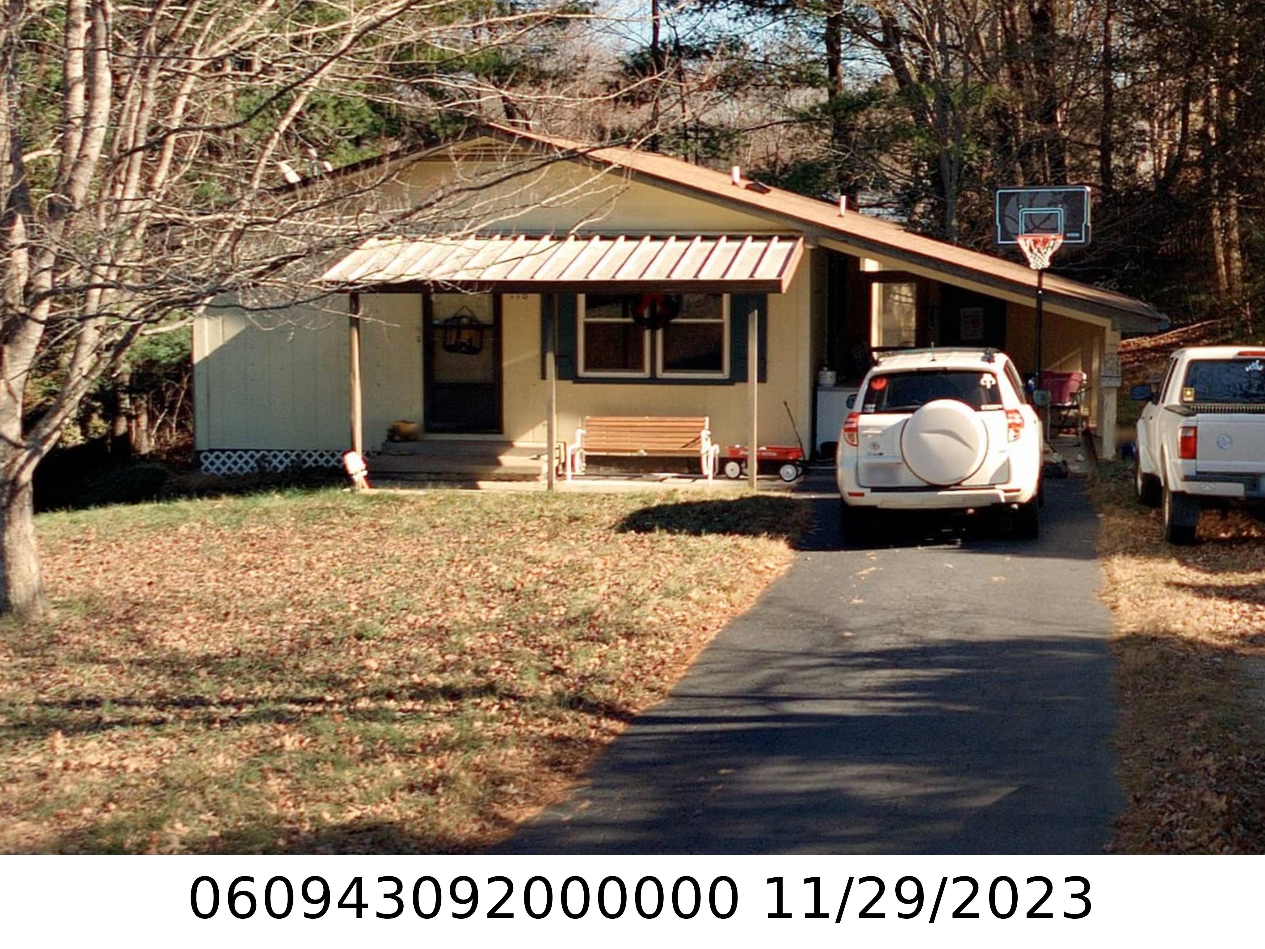 A picture of the property located at 116 OAKEN HILL PL, BLACK MOUNTAIN NC 28711.