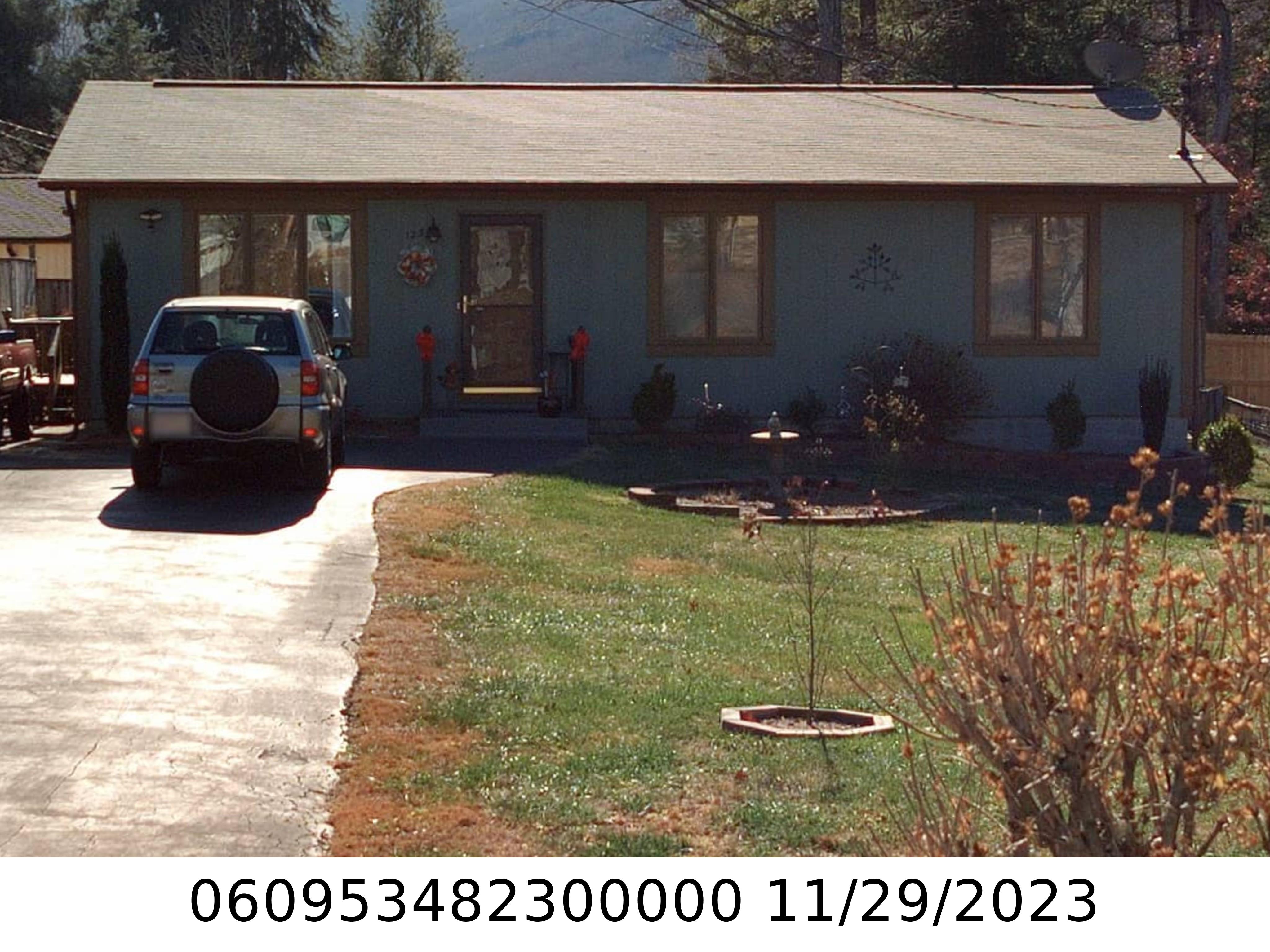 A picture of the property located at 123 TABERNACLE RD, BLACK MOUNTAIN NC 28711.